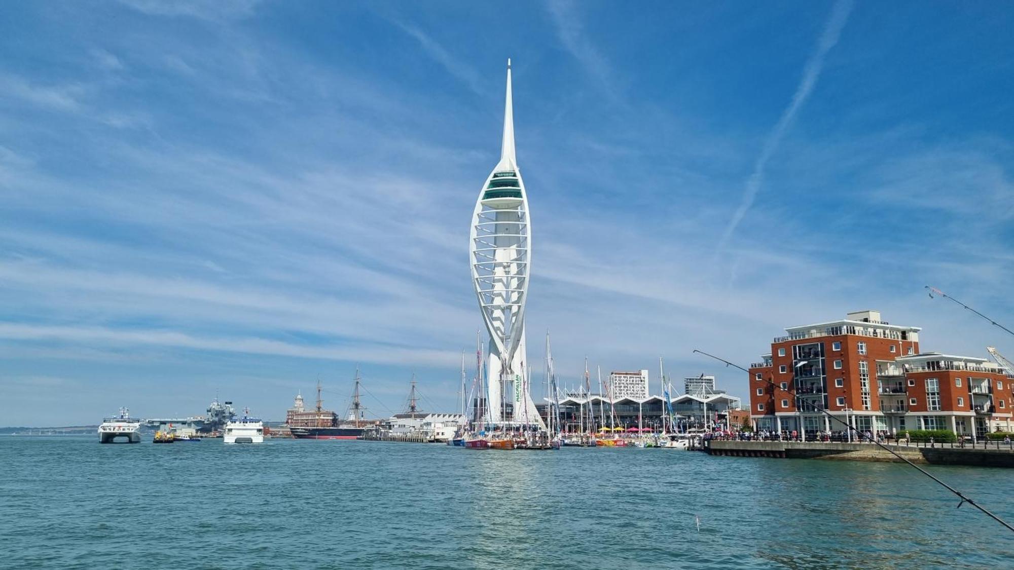 Southsea Escape - Coastal Holiday Apartment - 2 Double Bedrooms Portsmouth Exteriör bild