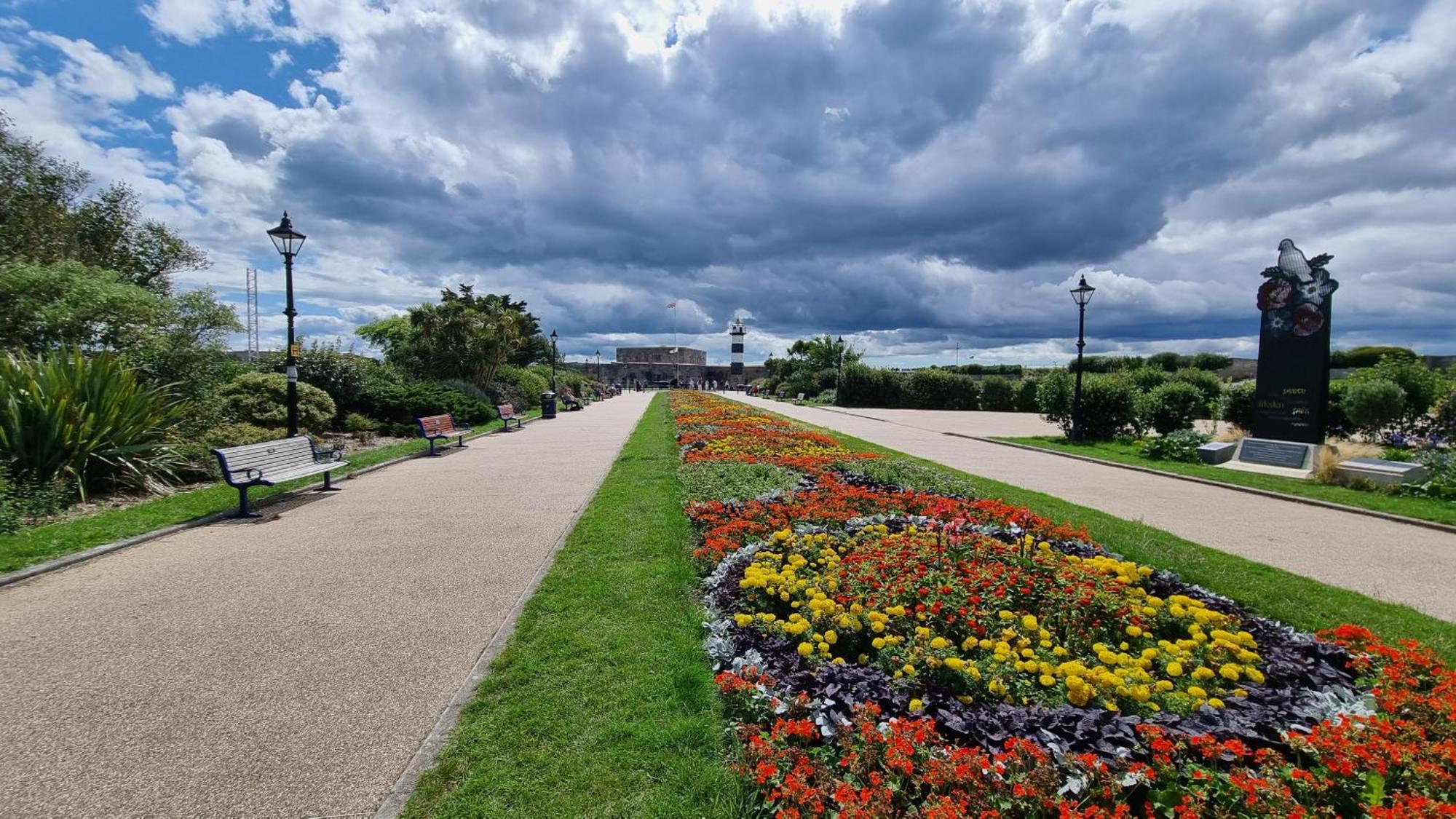 Southsea Escape - Coastal Holiday Apartment - 2 Double Bedrooms Portsmouth Exteriör bild